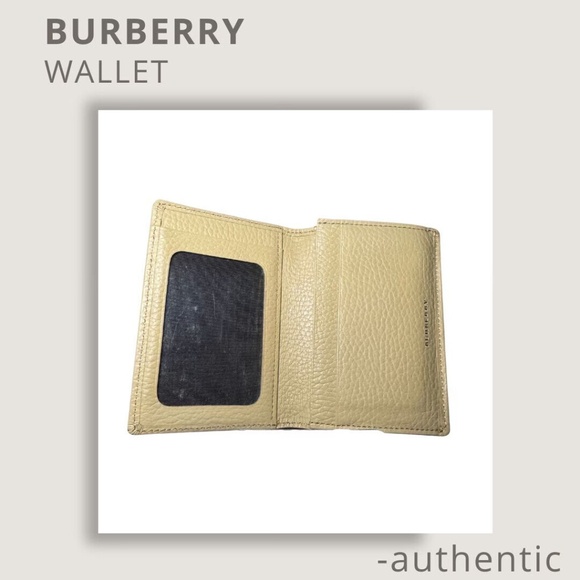 Authentic Burberry Wallet Used in Great Condition - Picture 4 of 8